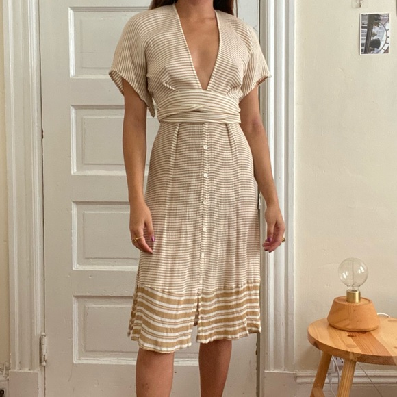 Faithfull the Brand Dresses & Skirts - Faithfull the Brand Mustang Midi Dress